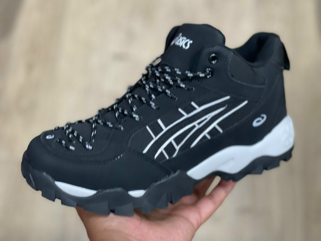 зимние кроссовки asics gel kahana 8 hi,зимние кроссовки asics,мужские зимние кроссовки,мужские кроссовки asics,зимние кроссовки asics gel kayano 8 mid