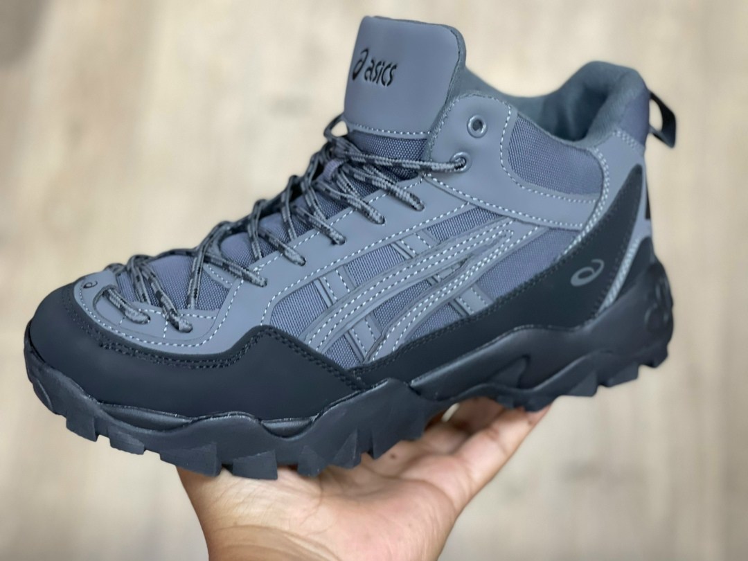 зимние кроссовки asics gel kahana 8 hi,зимние кроссовки asics,мужские зимние кроссовки,мужские кроссовки asics,зимние кроссовки asics gel kayano 8 mid