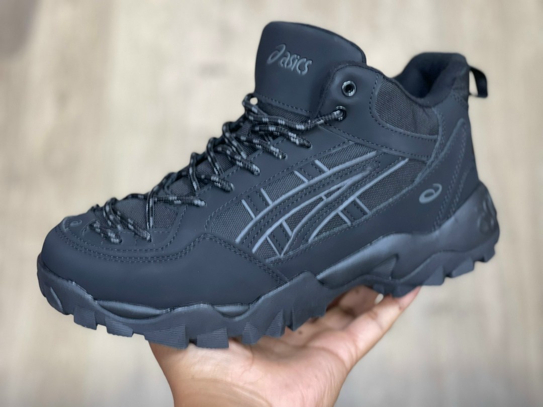 зимние кроссовки asics gel kahana 8 hi,зимние кроссовки asics,мужские зимние кроссовки,мужские кроссовки asics,зимние кроссовки asics gel kayano 8 mid