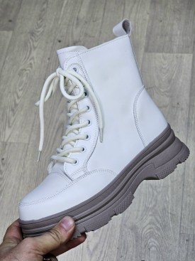 Ботинки