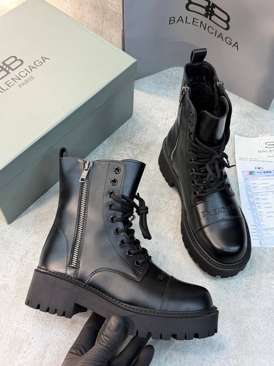 ботинки balenciaga,balenciaga женские кожаные ботинки чёрного цвета,сапоги balenciaga,ботинки баленсиага женские,баленсиага ботинки