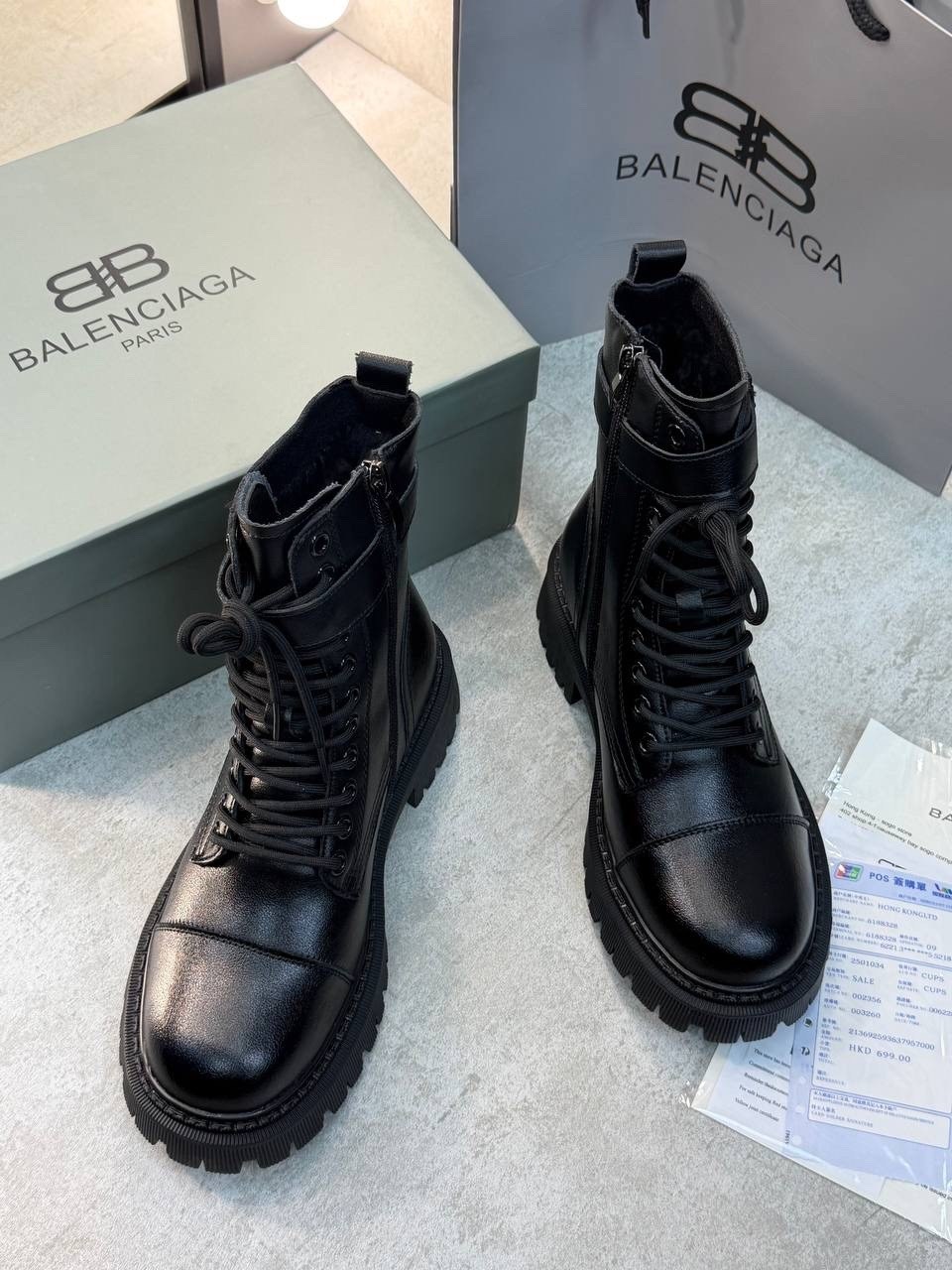 ботинки balenciaga,balenciaga женские кожаные ботинки чёрного цвета,баленсиага ботинки,сапоги balenciaga,ботинки balenciaga зимние