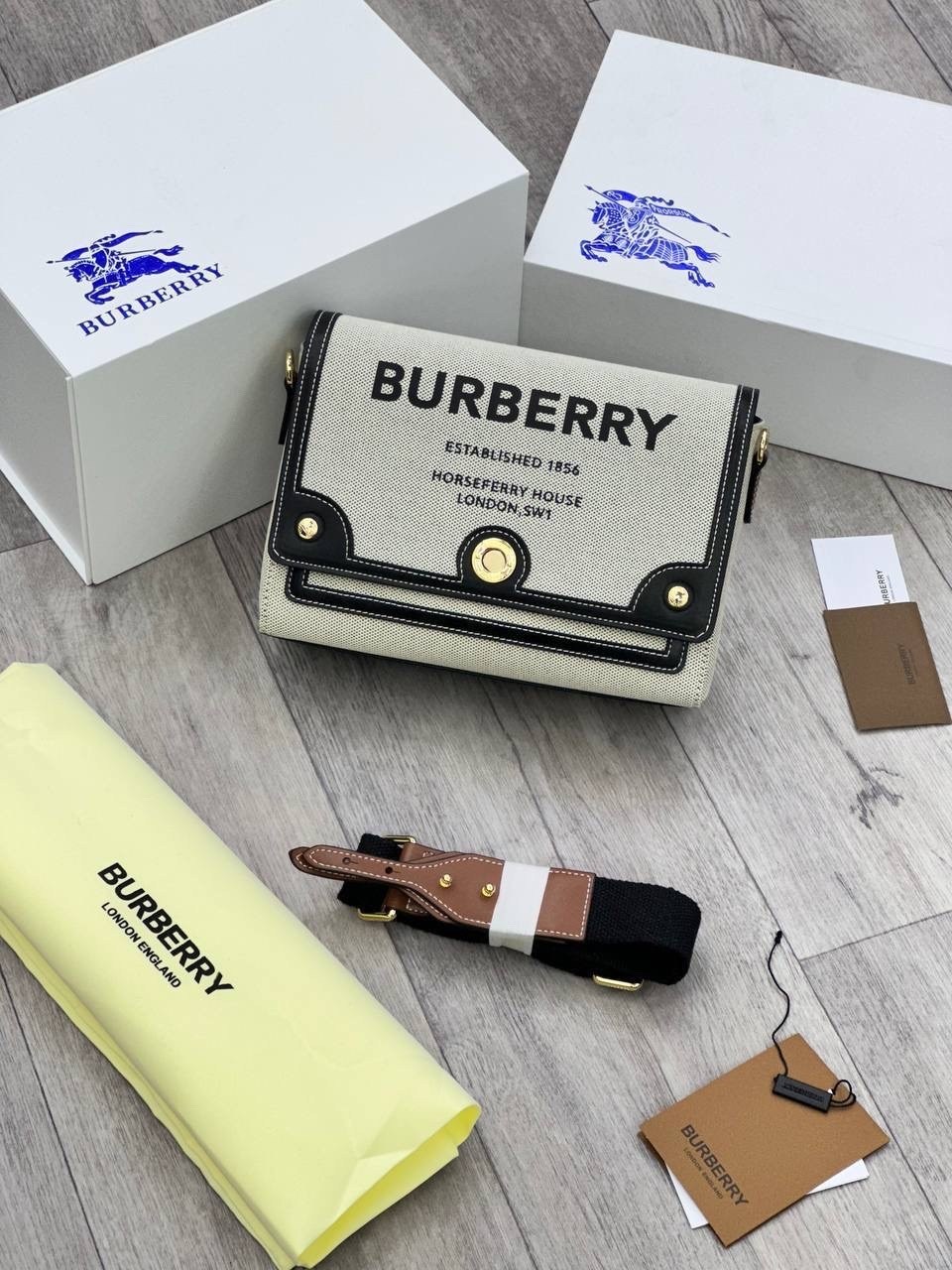сумка burberry,burberry сумка на плечо,burberry сумка женская,сумка через плечо burberry,сумка берберри