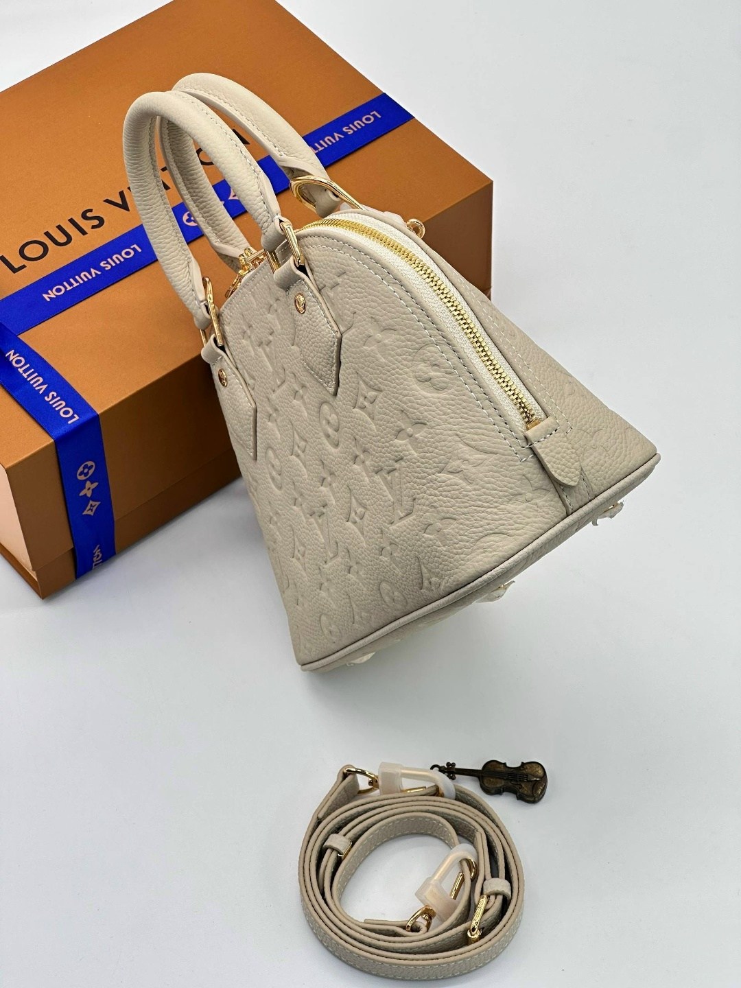 сумкa louis vuitton,сумка луи виттон,louis vuitton женская сумка,сумочка луи виттон,сумки женская