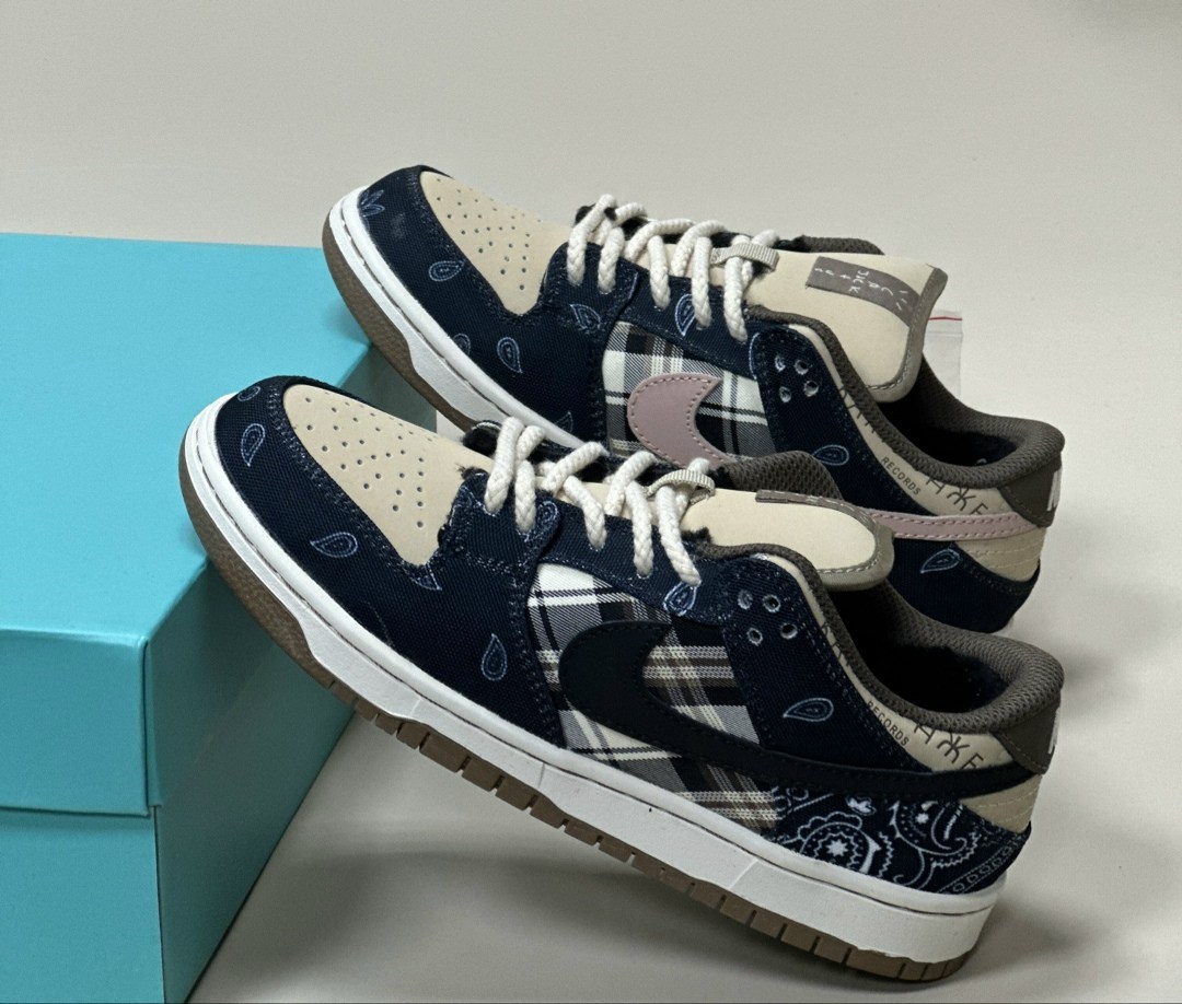 nike sb dunk low travis scott,nike sb dunk low x travis scott,кроссовки nike sb dunk low travis scott,travis scott x nike sb dunk low cactus jack,nike sb dunk low cactus jack