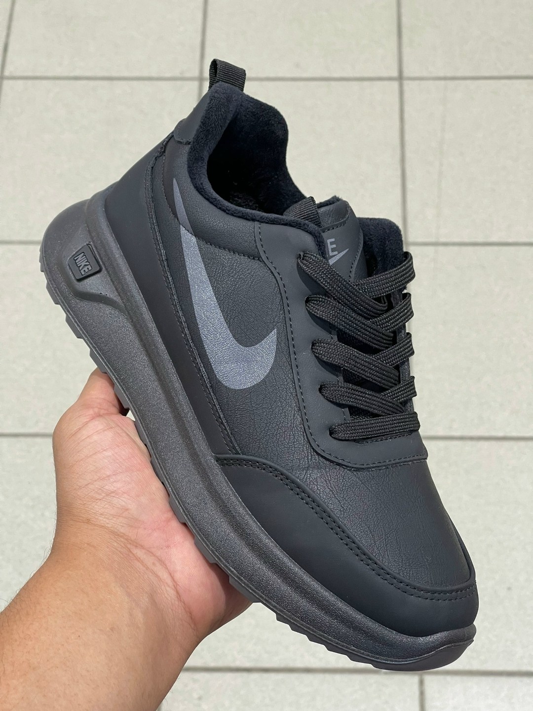 кроссовки,кроссовки мужские,nike кроссовки мужские,кроссовки мужские термо,кроссовки мужские зимние nike