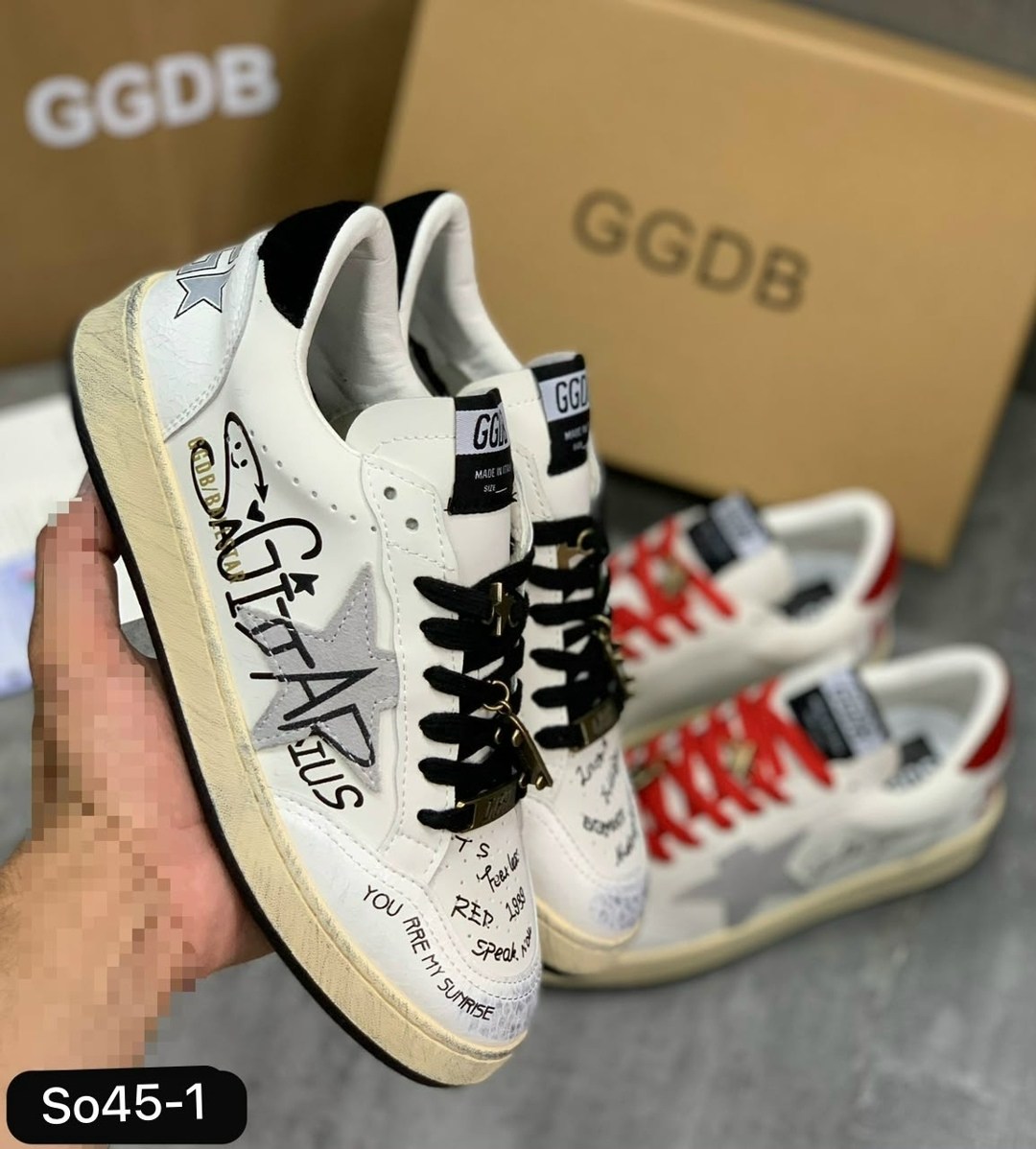 кроссовки golden goose,кроссовки,кеды superstar с черными надписями golden goose deluxe brand,голден гус кеды,кроссовки со звездами