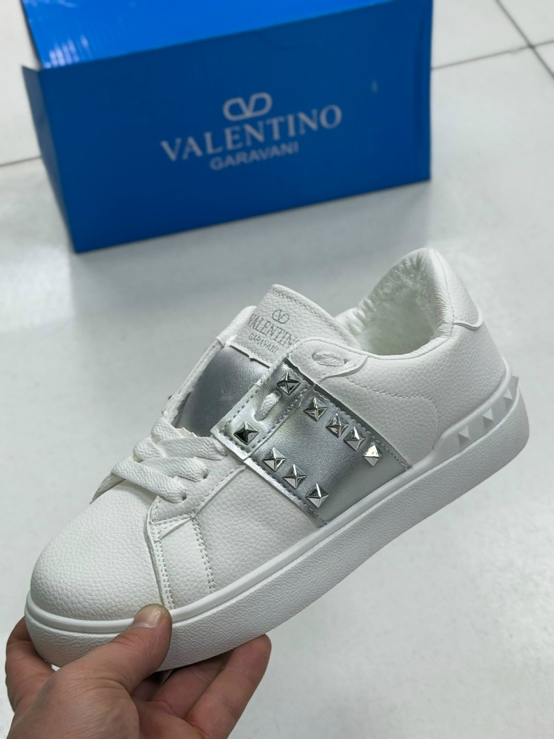 valentino кроссовки,кроссовки valentino женские,,valentino кеды,валентино кроссовки