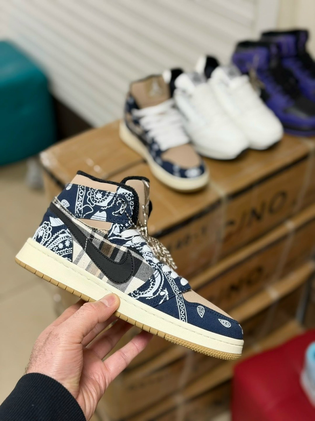 кроссовки,sb dunk low travis scott nike,мужской кроссовки,кроссовок,кроссовки брендовые
