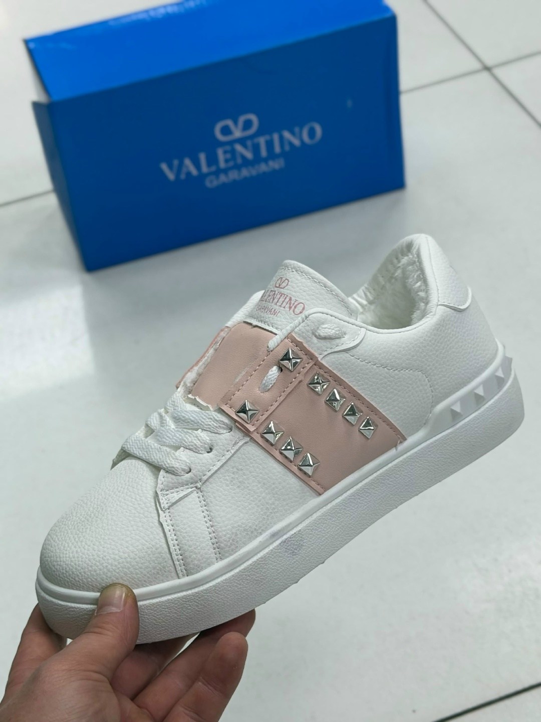 valentino кроссовки,кроссовки valentino женские,,valentino кеды,валентино кроссовки