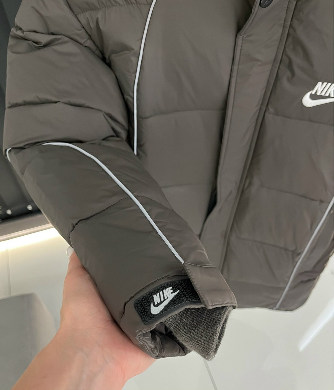 зимние пуховики nike мужские,зимняя куртка nike,пуховик мужской nike,куртка мужская зимняя nike,мужской женский пуховик nike anyijmo