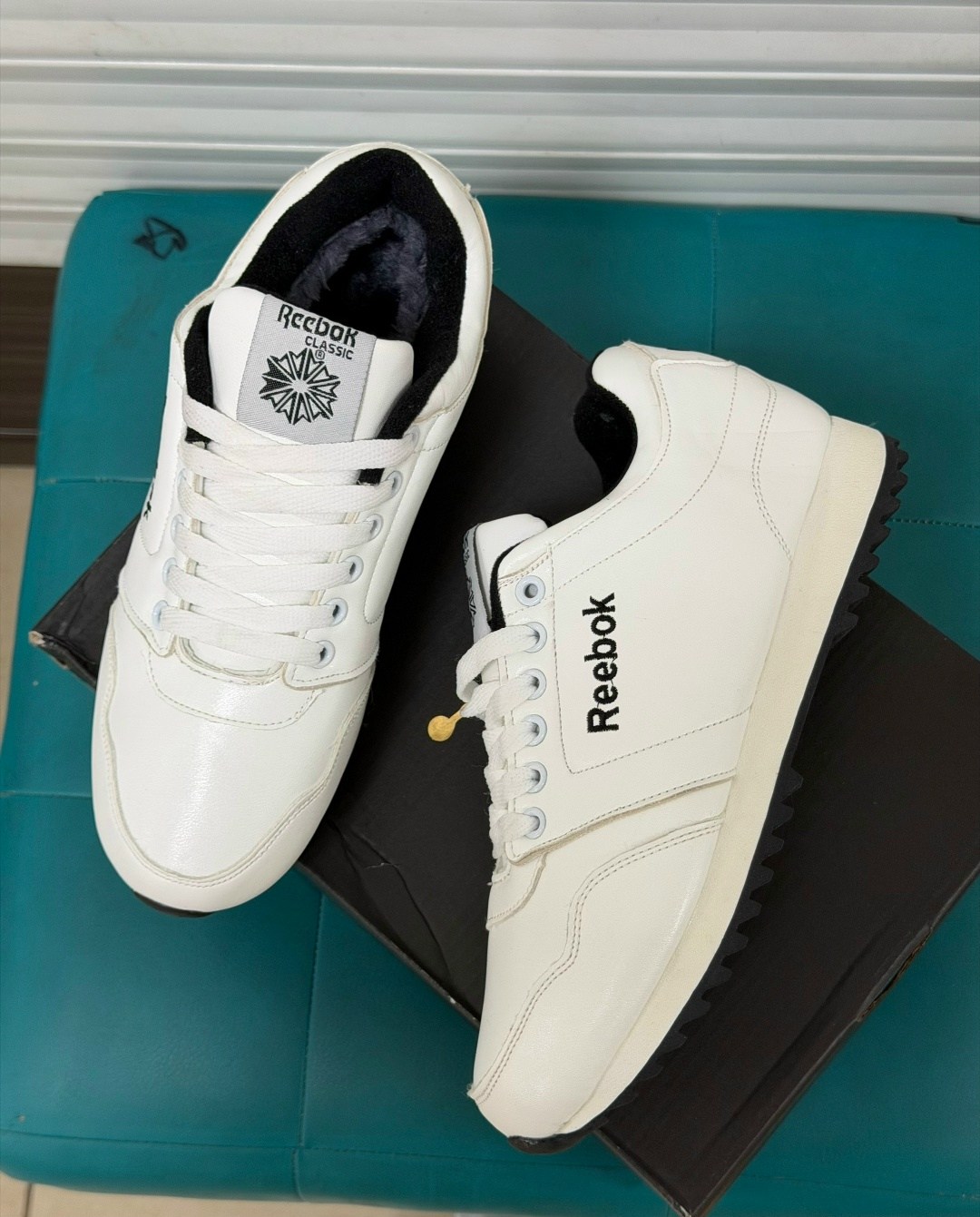 мужские кожаные кроссовки reebok classic,кожаные кроссовки reebok classic,кроссовки мужские reebok,кроссовки reebok,кроссовки reebok classic