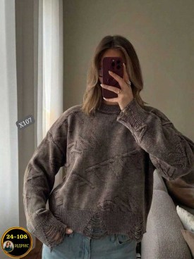 Свитер