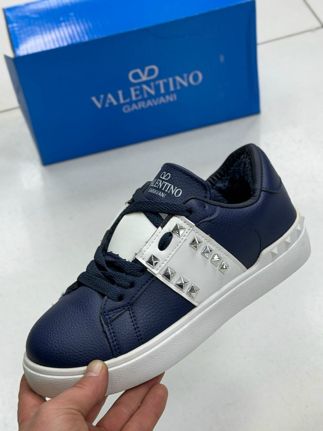 valentino кроссовки,кроссовки valentino женские,,valentino кеды,валентино кроссовки