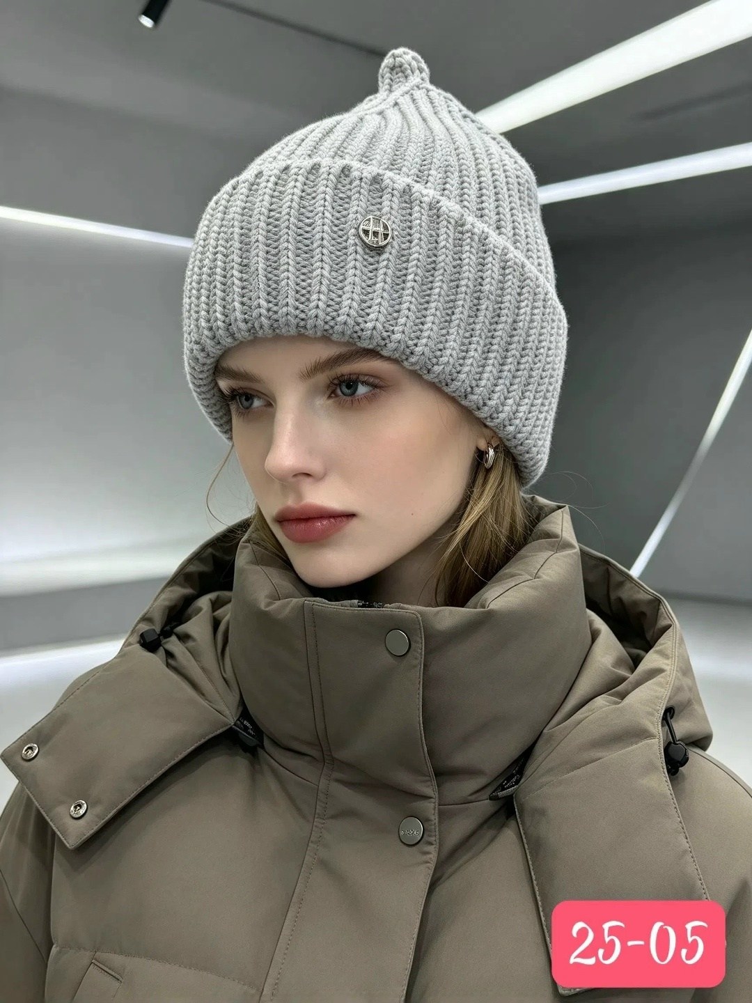 шапка бини,вязаная женская шапка,женская шапка,шапка зимняя женская,вязаная шапка