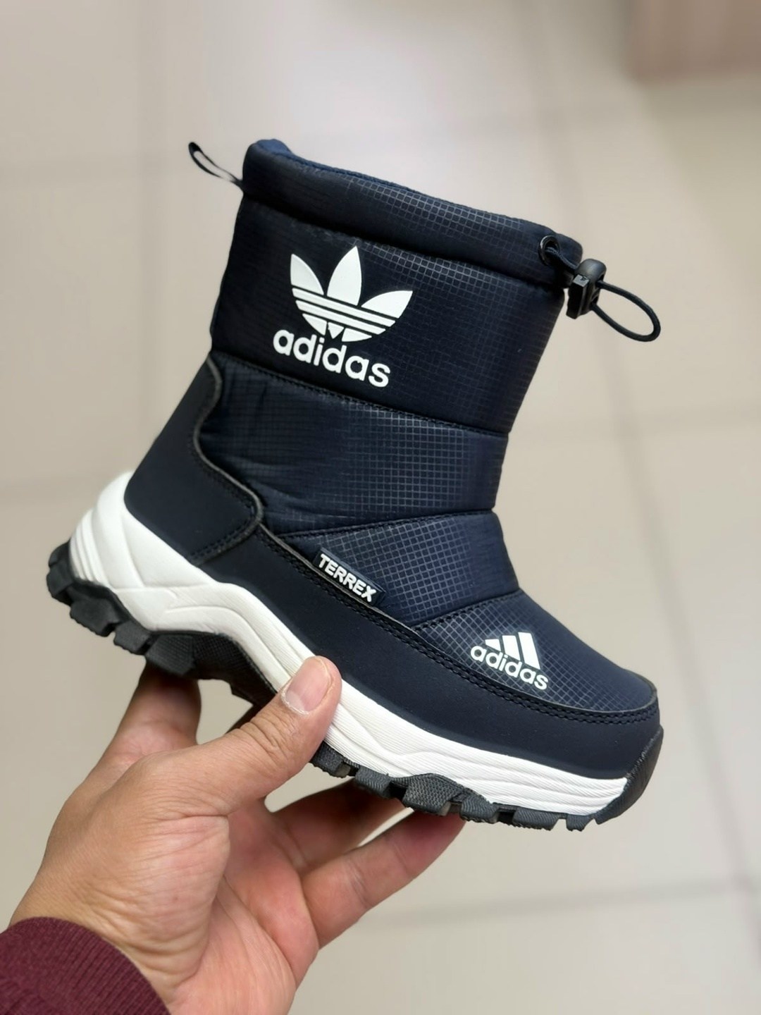 adidas дутики,дутики зимние на меху adidas terrex,дутики мужские зимние на меху adidas,дутики с мехом внутри зимние adidas,дутики adidas terrex арт 5599