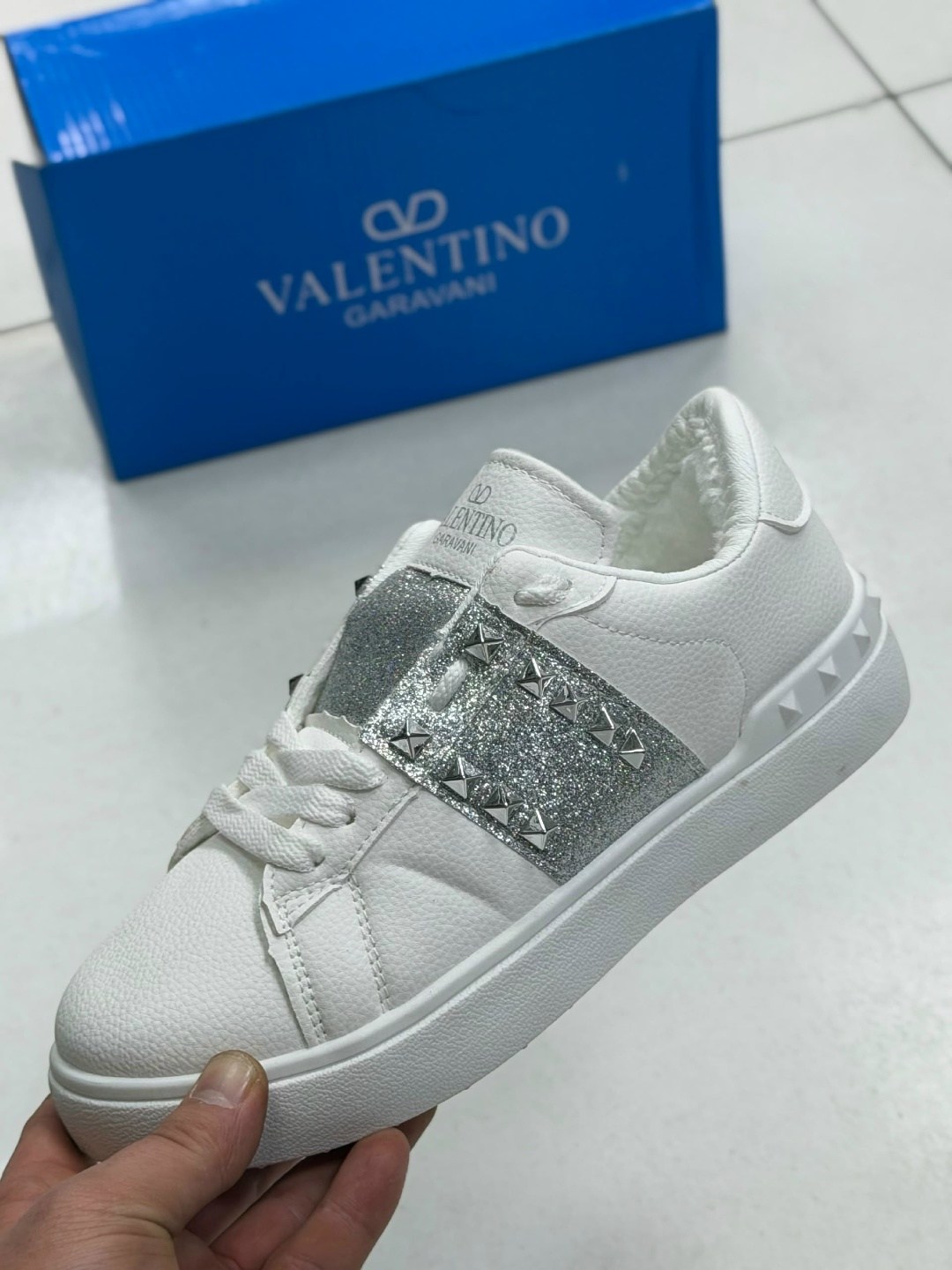 valentino кроссовки,кроссовки valentino женские,,valentino кеды,валентино кроссовки