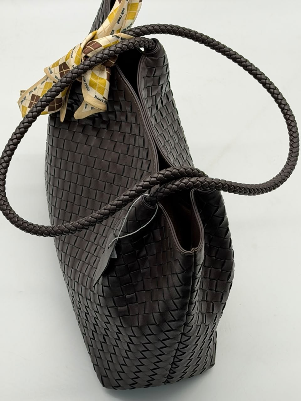 сумка bottega veneta,плетеная сумка,сумка женская bottega veneta,сумки женская,модная сумка