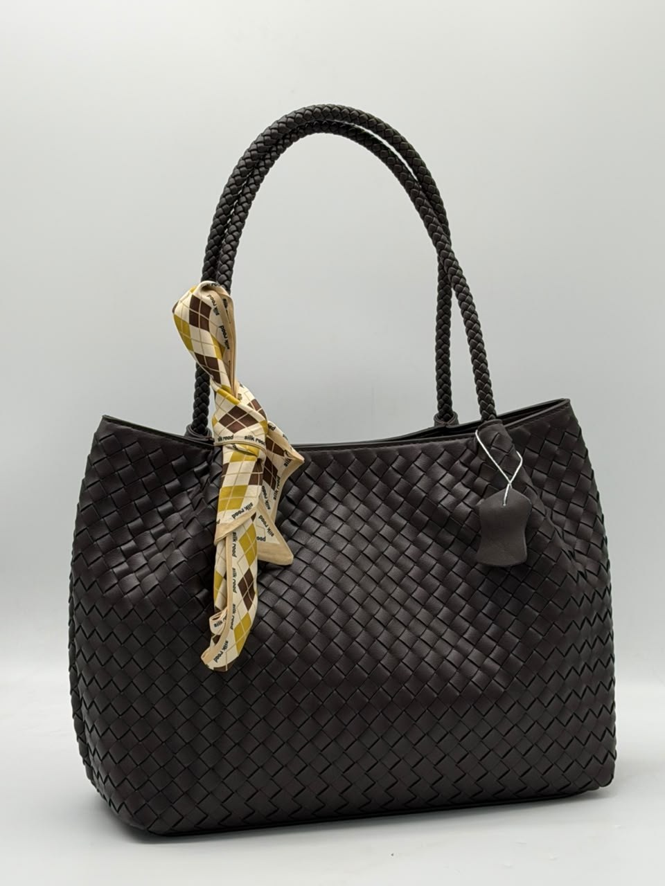 сумка bottega veneta,плетеная сумка,сумка женская bottega veneta,сумки женская,модная сумка