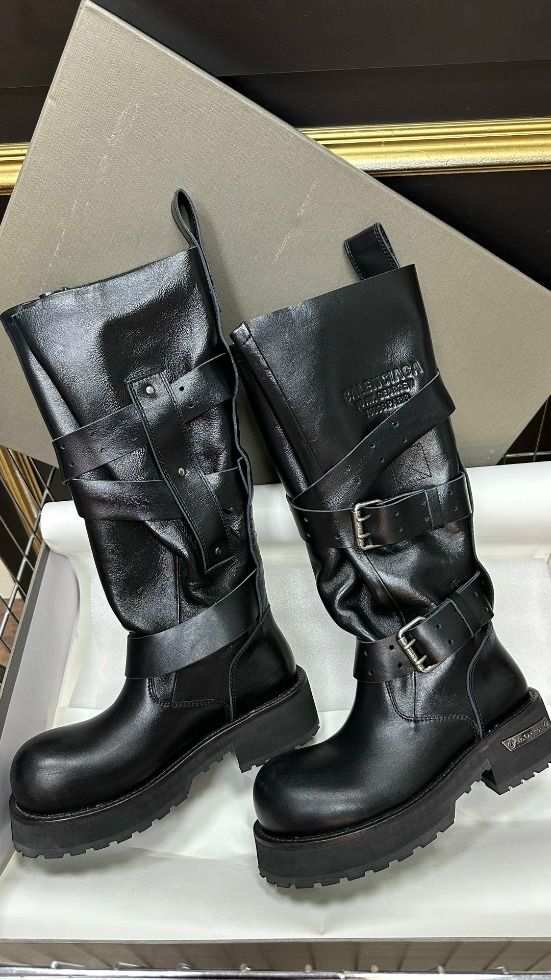 ,ботинки balenciaga,balenciaga сапоги,ботинки,высокие ботинки