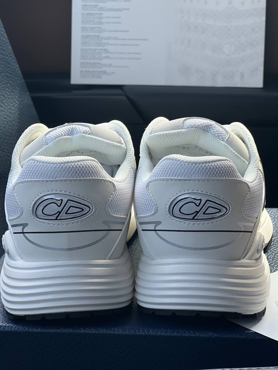 ,спортивная ,кроссовки низкие,женские кожаные кроссовки balenciaga monday shoe белые,унисекс кроссовки