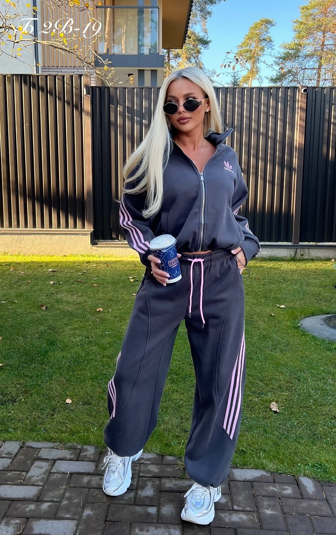 спортивный костюм женский adidas,костюм спортивный женский,костюм адидас,костюм спортивный женские спортивные костюмы,спортивный костюм adidas