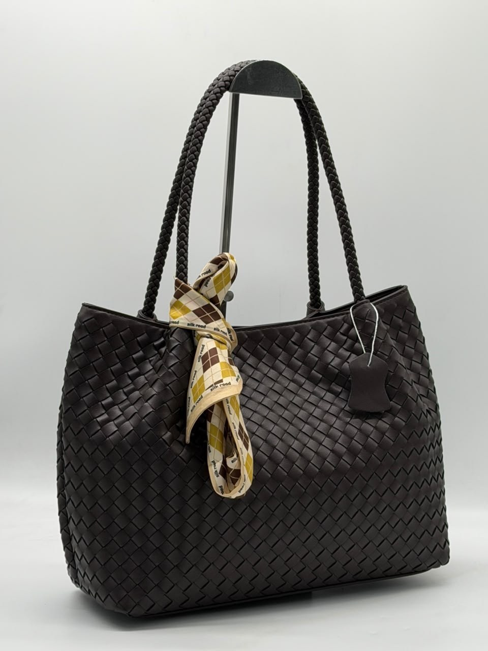 сумка bottega veneta,плетеная сумка,сумка женская bottega veneta,сумки женская,модная сумка