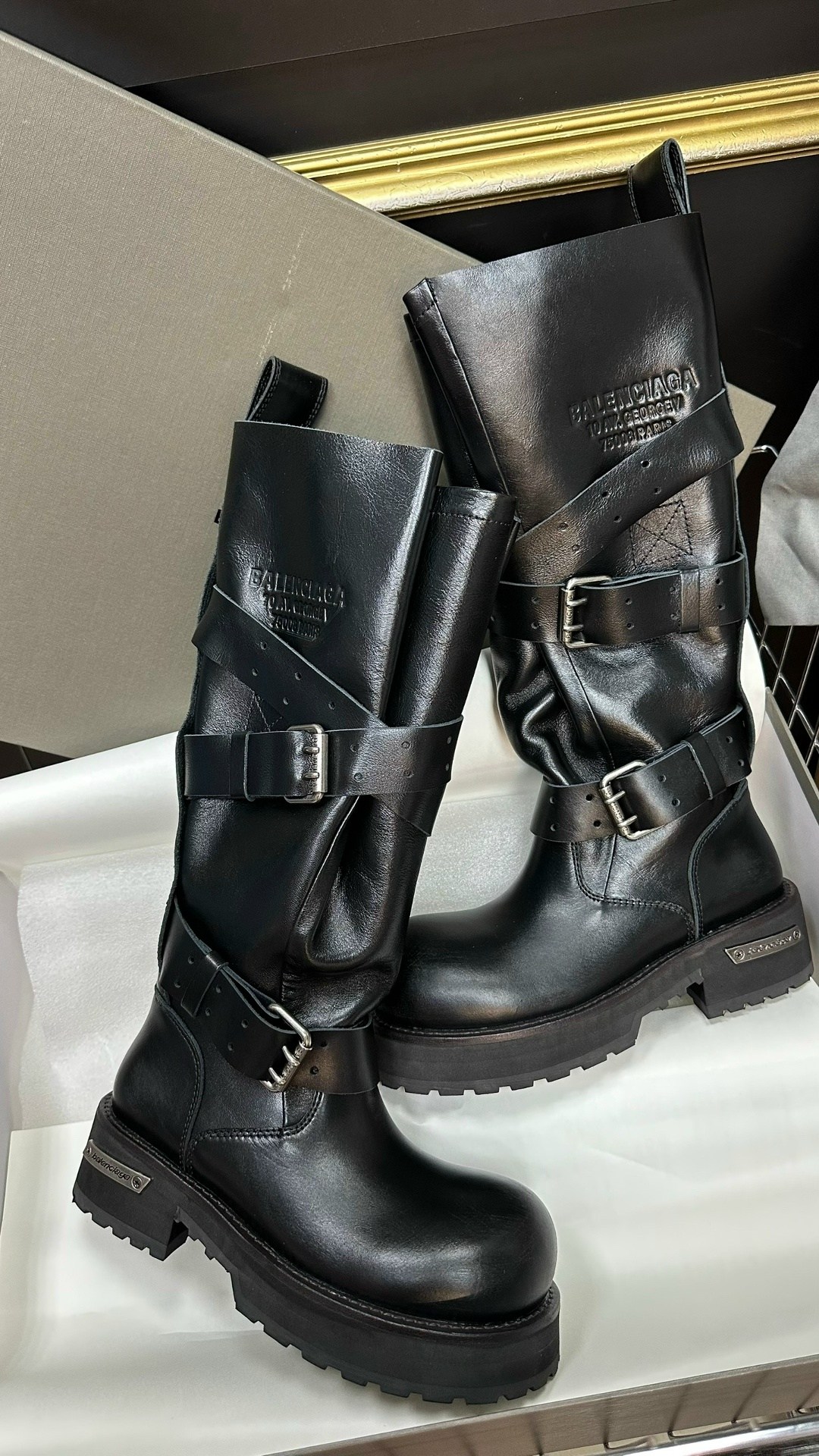 ,ботинки balenciaga,balenciaga сапоги,ботинки,высокие ботинки