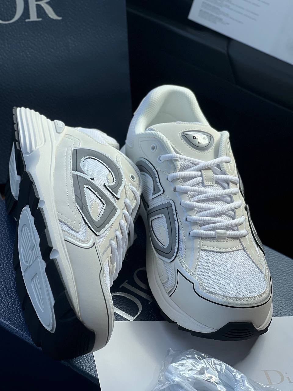 ,спортивная ,кроссовки низкие,женские кожаные кроссовки balenciaga monday shoe белые,унисекс кроссовки