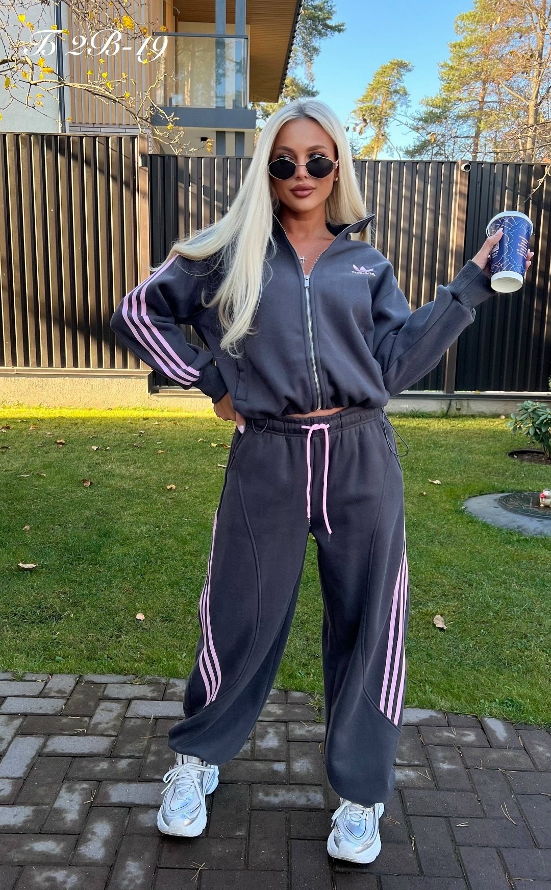 спортивный костюм женский adidas,костюм спортивный женский,костюм адидас,костюм спортивный женские спортивные костюмы,спортивный костюм adidas