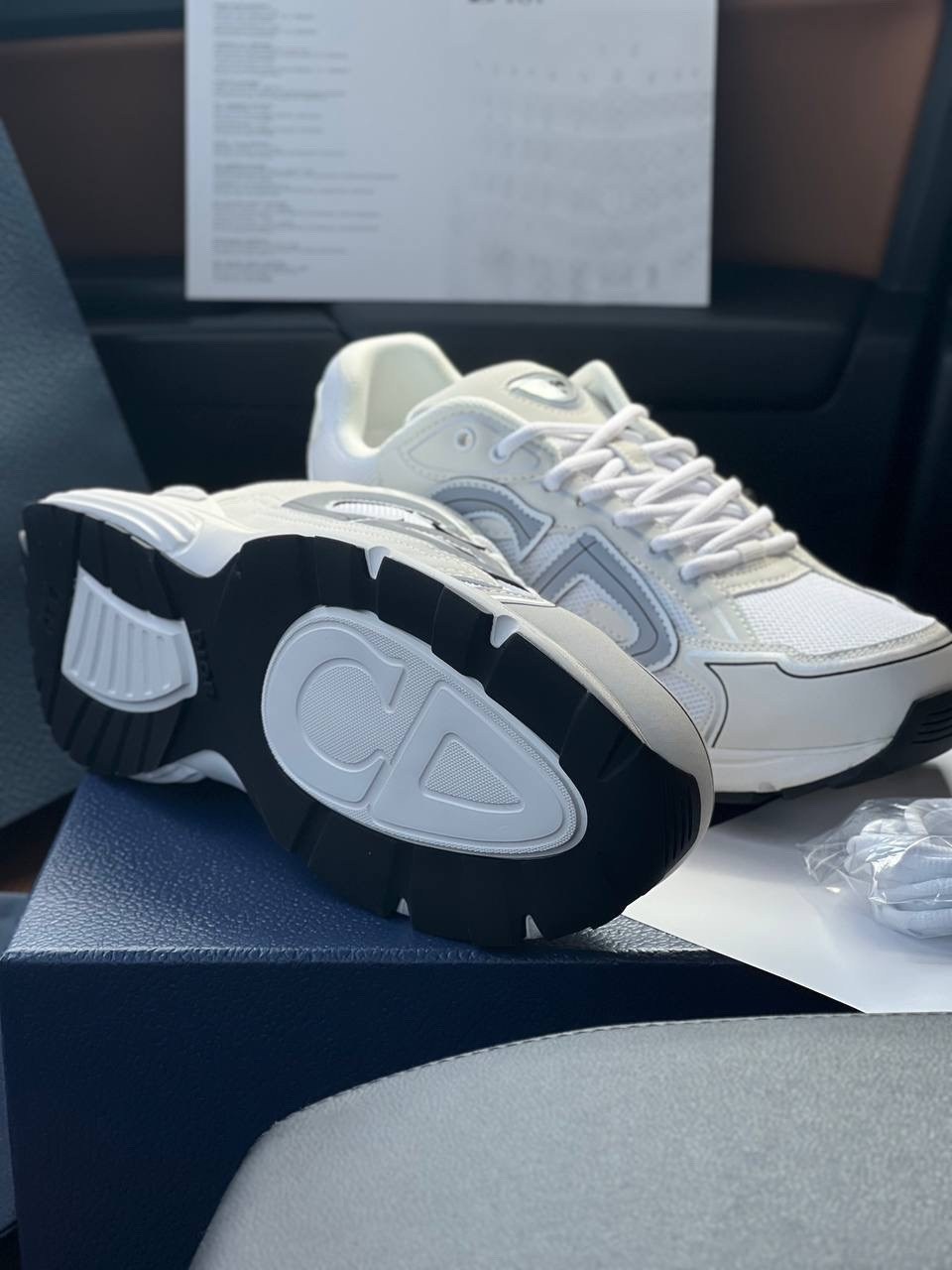 ,спортивная ,кроссовки низкие,женские кожаные кроссовки balenciaga monday shoe белые,унисекс кроссовки