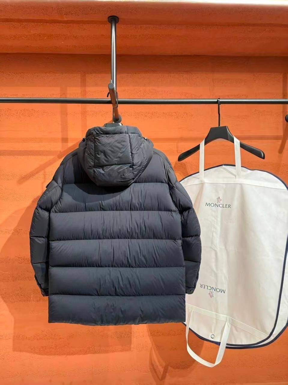 пуховик moncler мужской,пуховик moncler,пуховик moncler женский,пуховик moncler vezere премиум,пуховик повседневный
