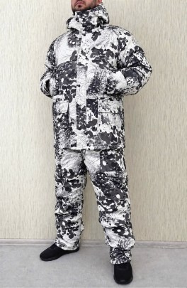 Костюм