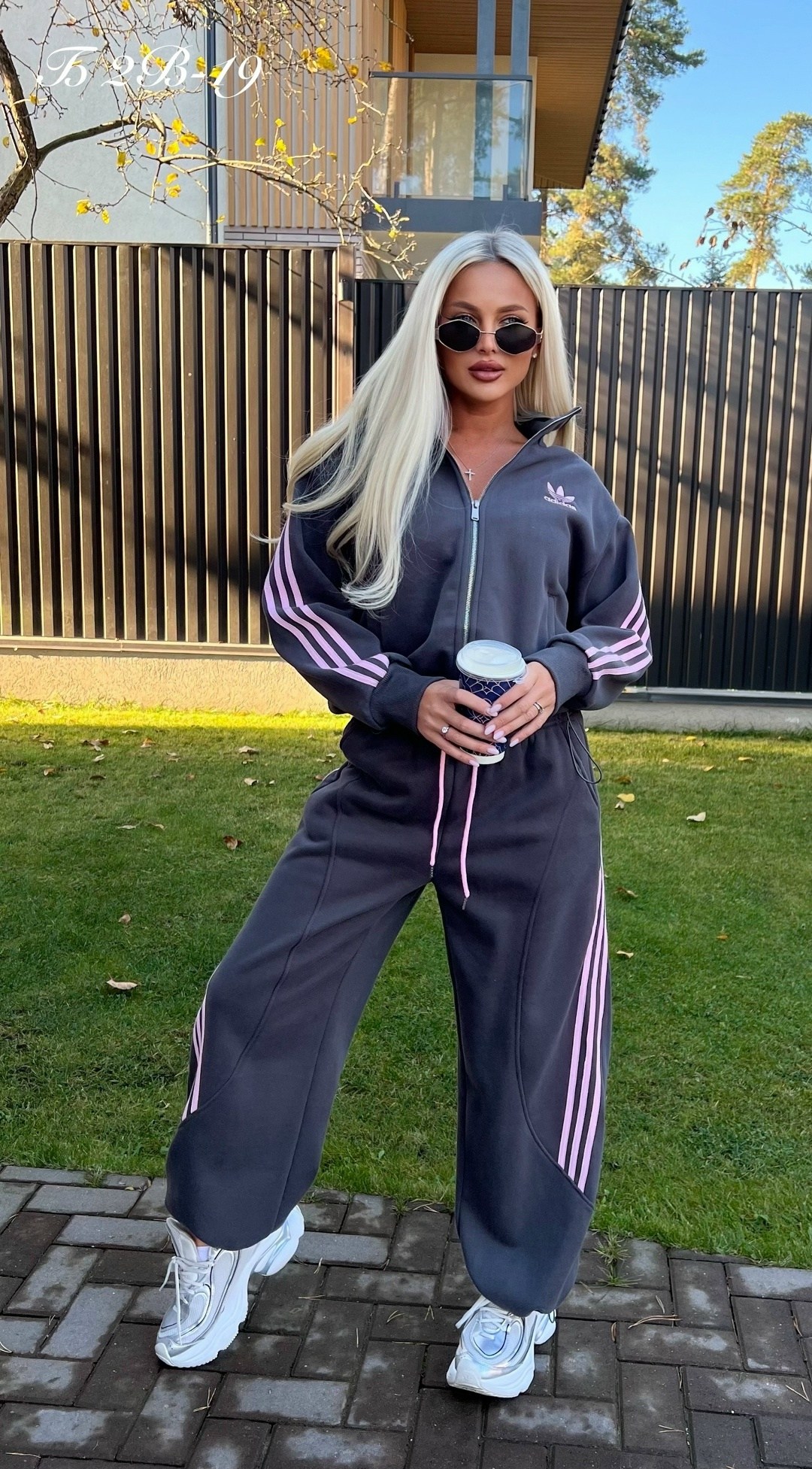 спортивный костюм женский adidas,костюм спортивный женский,костюм адидас,костюм спортивный женские спортивные костюмы,спортивный костюм adidas