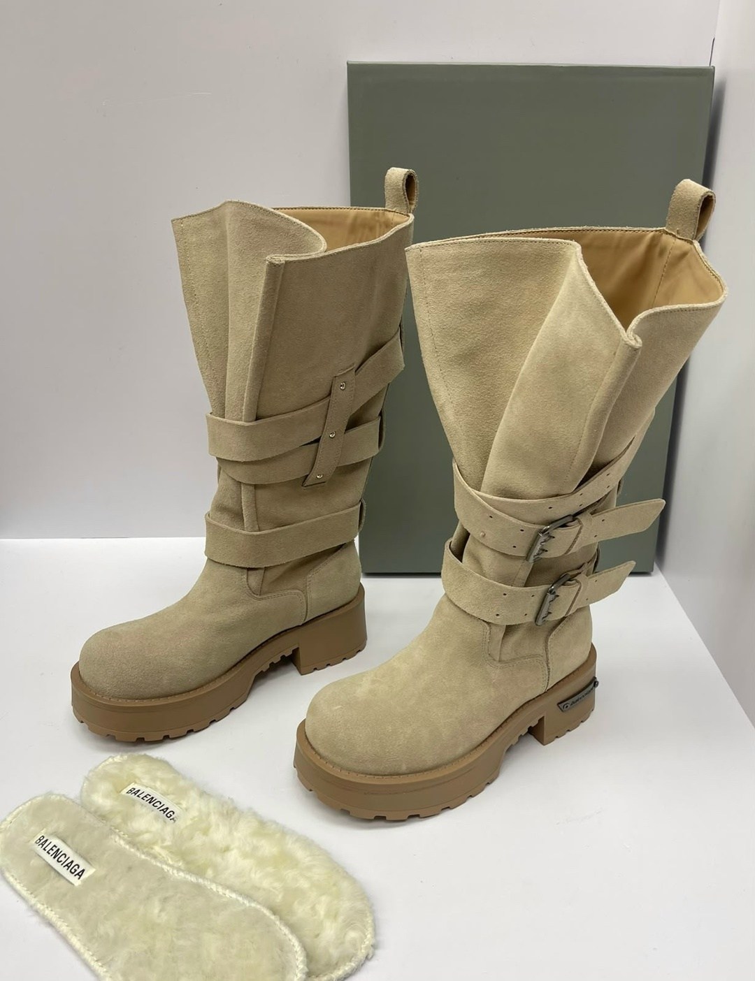 ,женские сапоги, женская,сапоги,сапоги модные