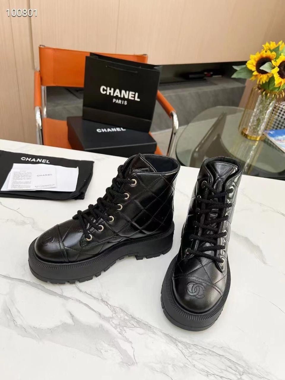 ботинки chanel со шнуровкой и логотипом cc,ботинки женские кожаные chanel 36-41,ботинки chanel кожаные демисезонные люкс,ботинки chanel,ботинки женские chanel
