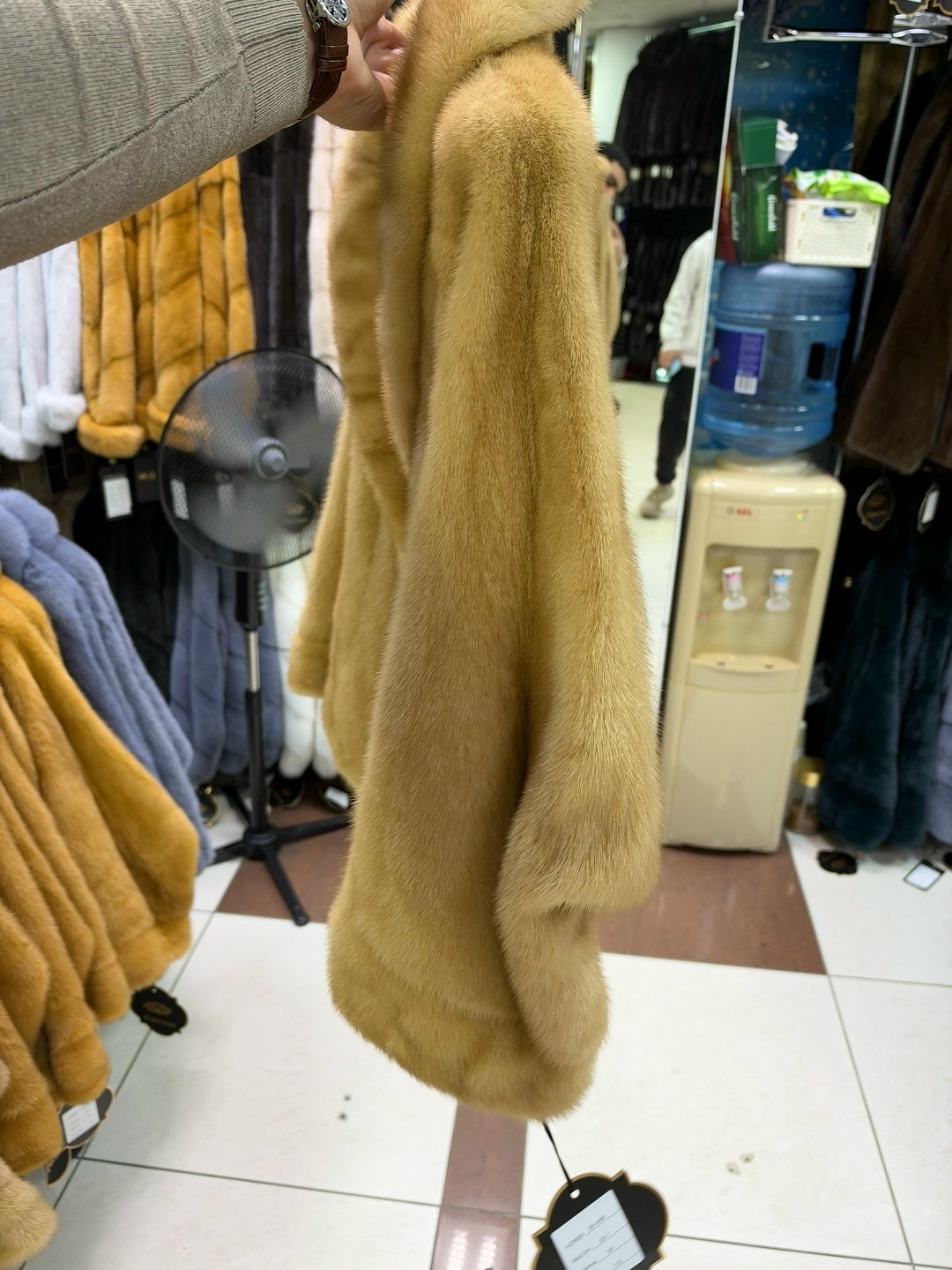 норковая шуба,короткие норковые шубы,шуба,норковые полушубки,меховая шуба