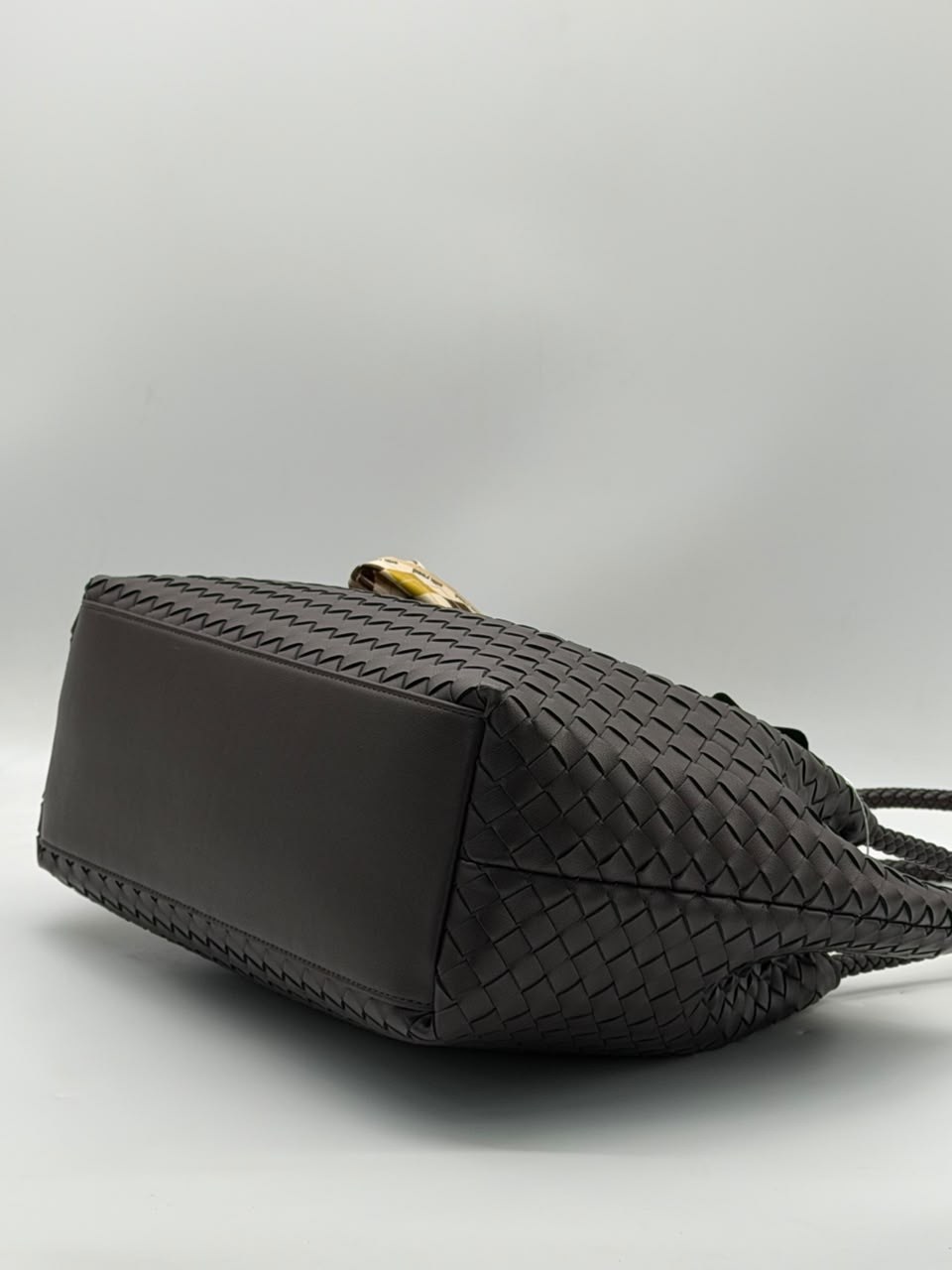 сумка bottega veneta,плетеная сумка,сумка женская bottega veneta,сумки женская,модная сумка