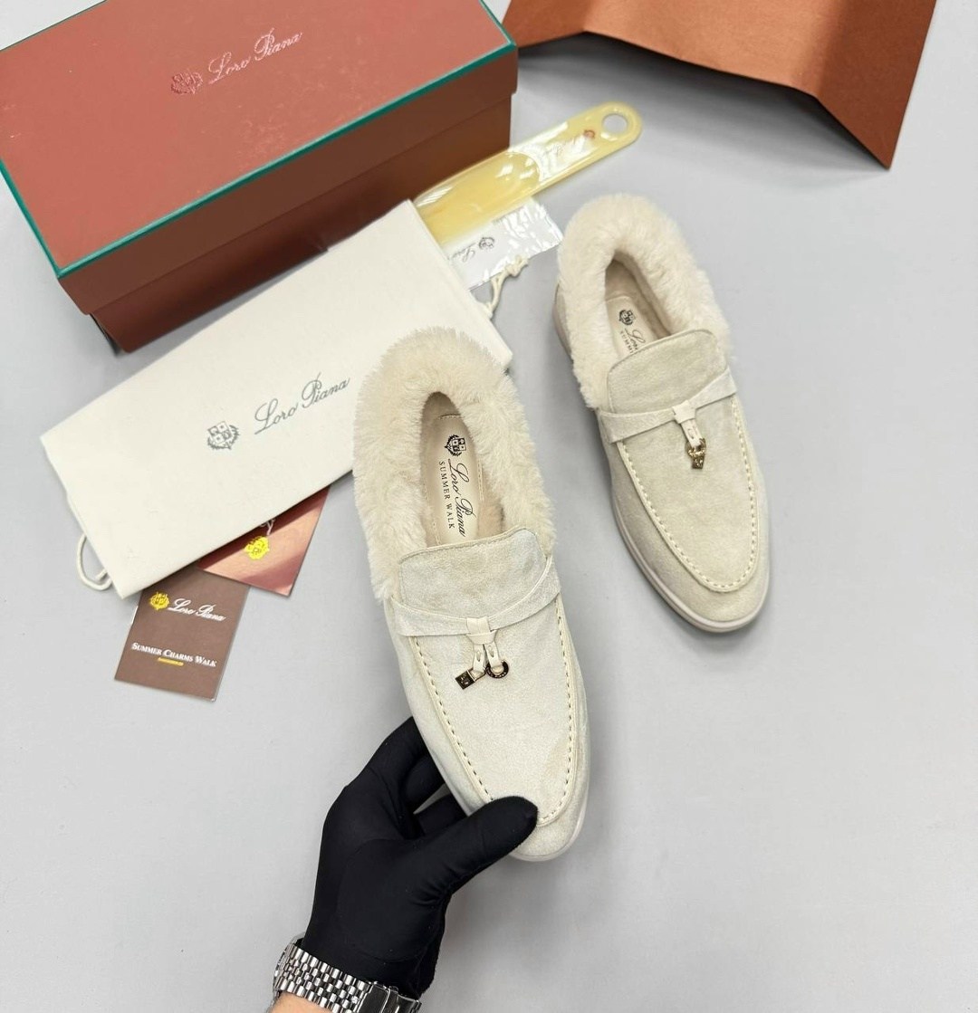 лоферы женские loro piana,лоферы loro piana,,женские лоферы loro piana с мехом кролика,замшевые лоферы loro piana