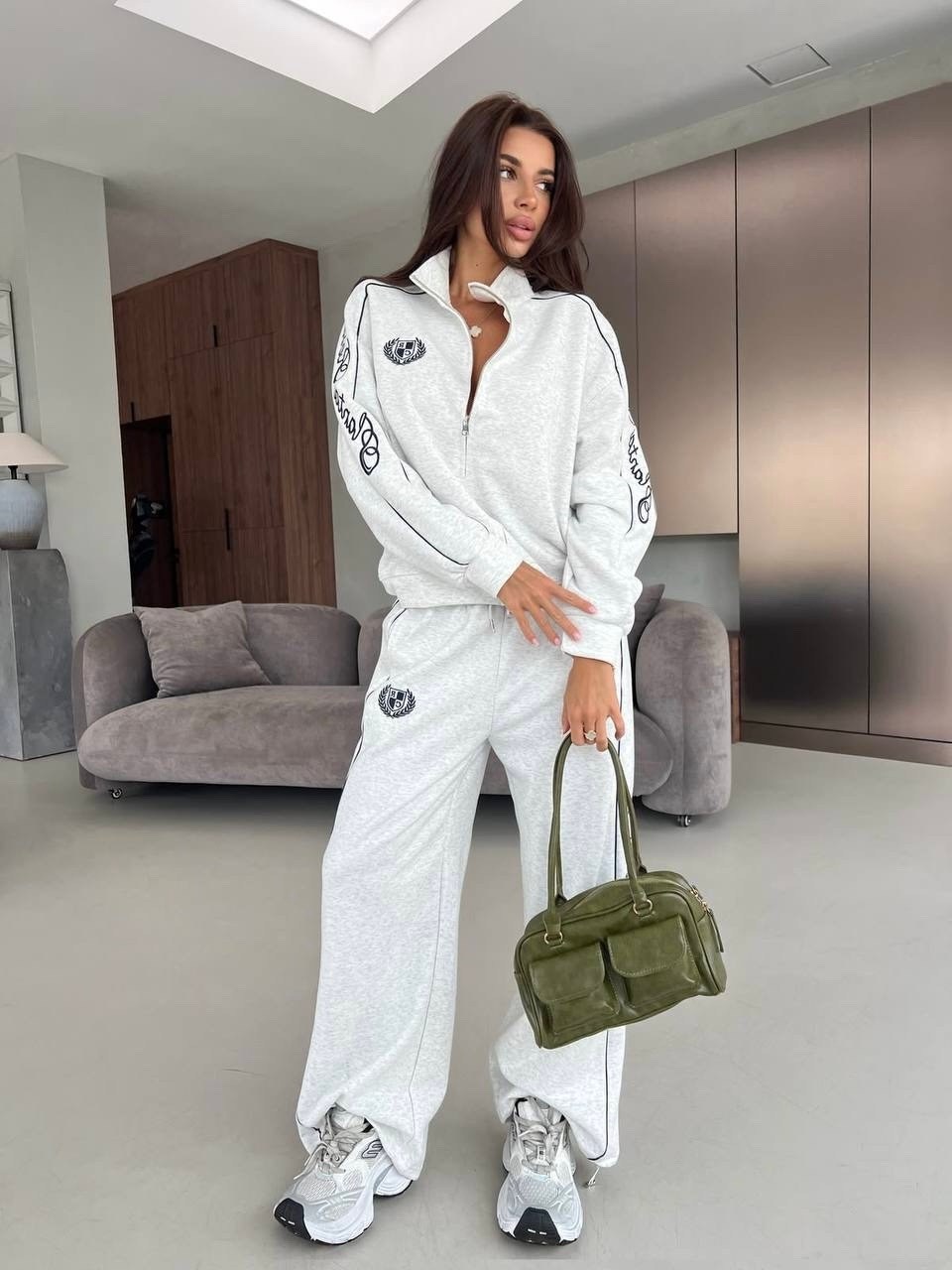 спортивный костюм женский,спортивные костюмы,спортивный костюм двойка,спортивный костюм стильный,стильные костюмы