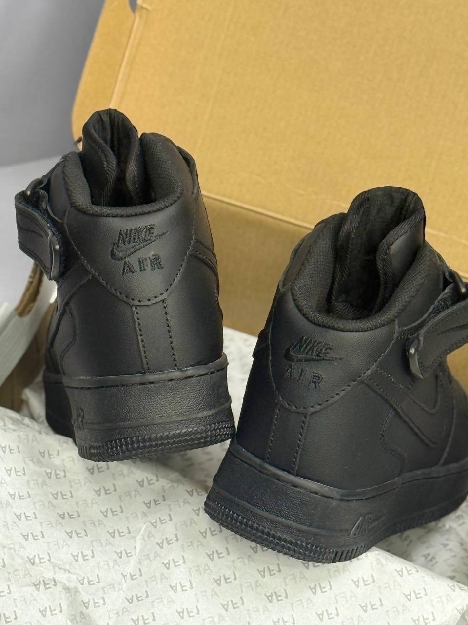 nike air force 1 mid black,nike air force 1 mid 07 315123-001 мужские кроссовки черные,nike air force 1 mid,зимние кроссовки nike air force 1,nike air force 1 mid 07