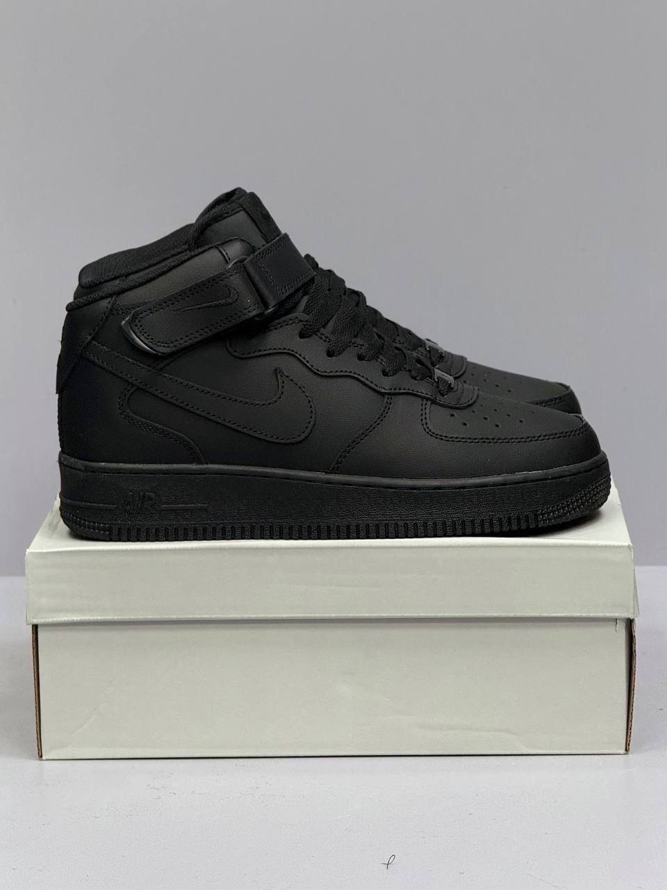 nike air force 1 mid black,nike air force 1 mid 07 315123-001 мужские кроссовки черные,nike air force 1 mid,зимние кроссовки nike air force 1,nike air force 1 mid 07