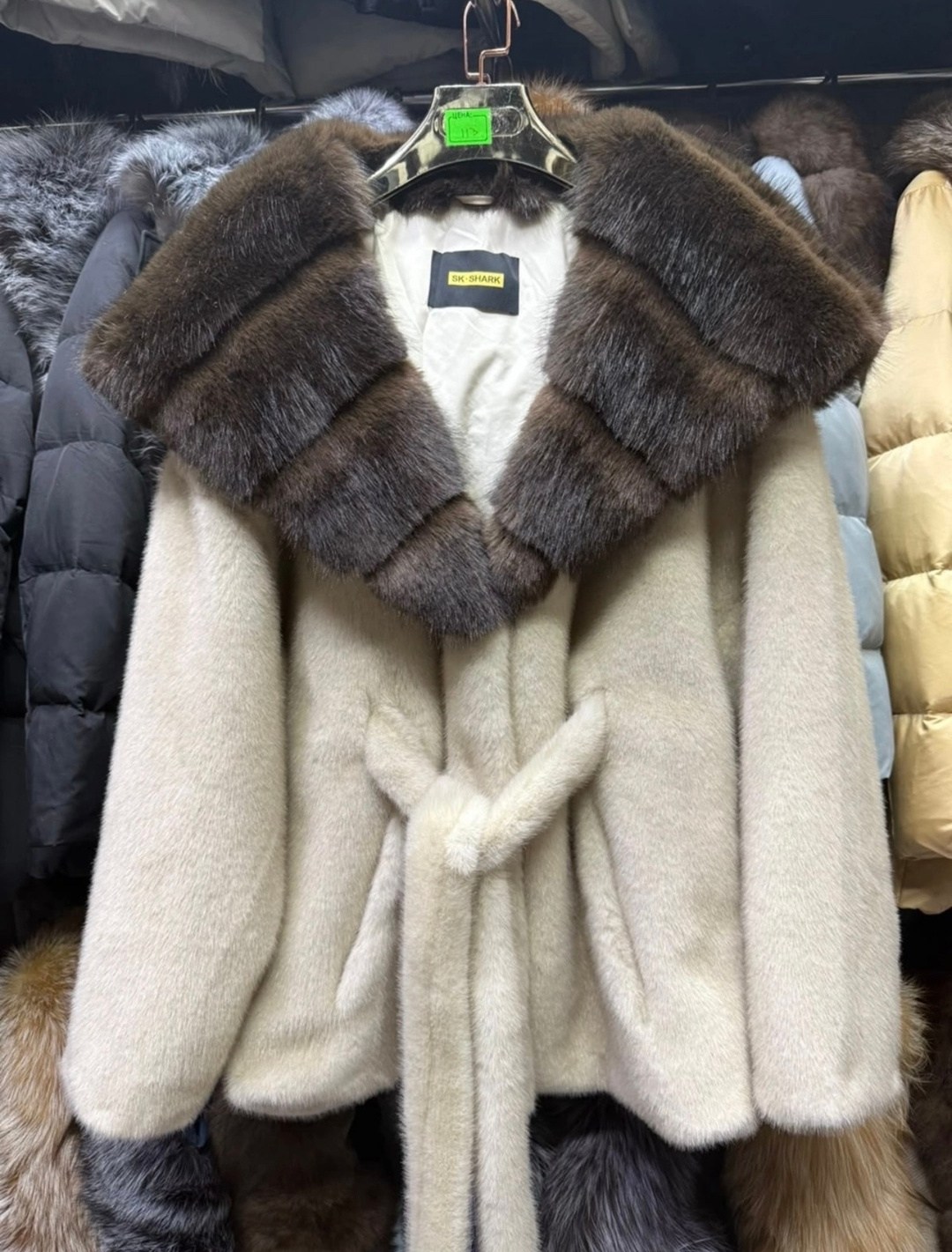 норковая шуба,шуба,шубка,меховая шуба,шуба норковая с капюшоном