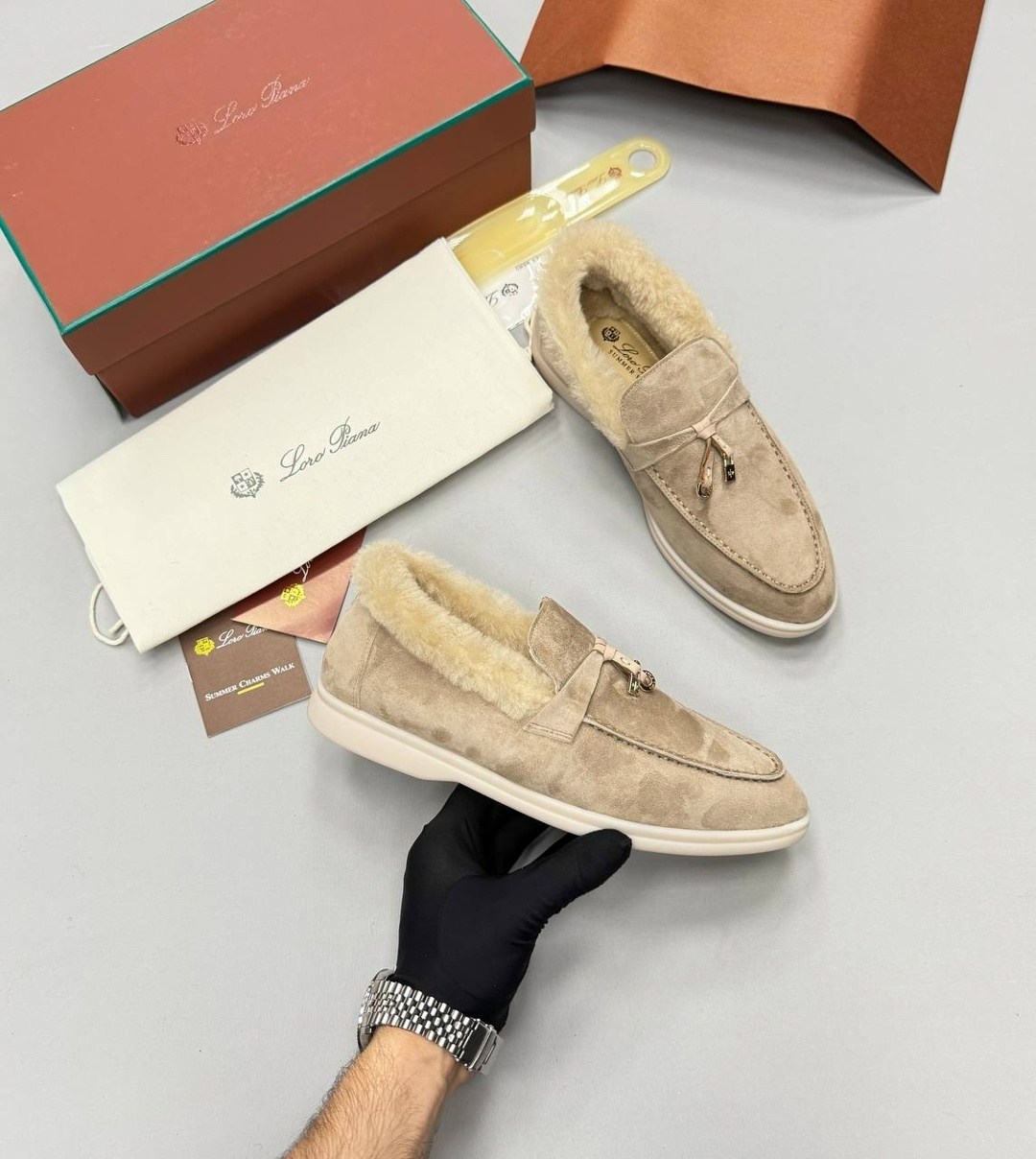 лоферы женские loro piana,лоферы loro piana,,женские лоферы loro piana с мехом кролика,замшевые лоферы loro piana