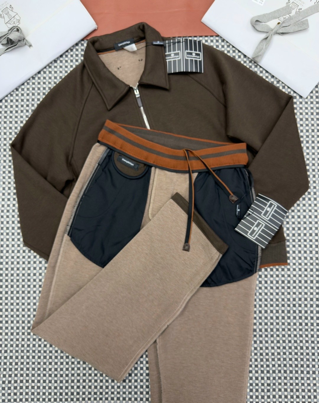 спортивный костюм brunello cucinelli,мужской спортивный костюм,спортивный костюм stefano ricci,костюм brunello cucinelli,костюм спортивный