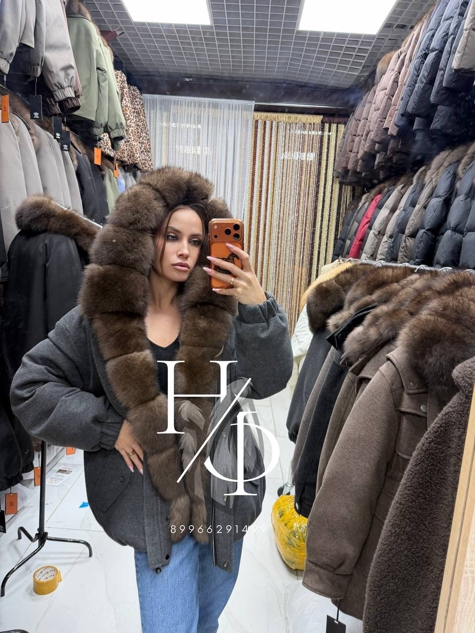 пальто кашемировое с мехом песца,пуховики с мехом,пальто с мехом,парка с мехом песца,парка с натуральным мехом