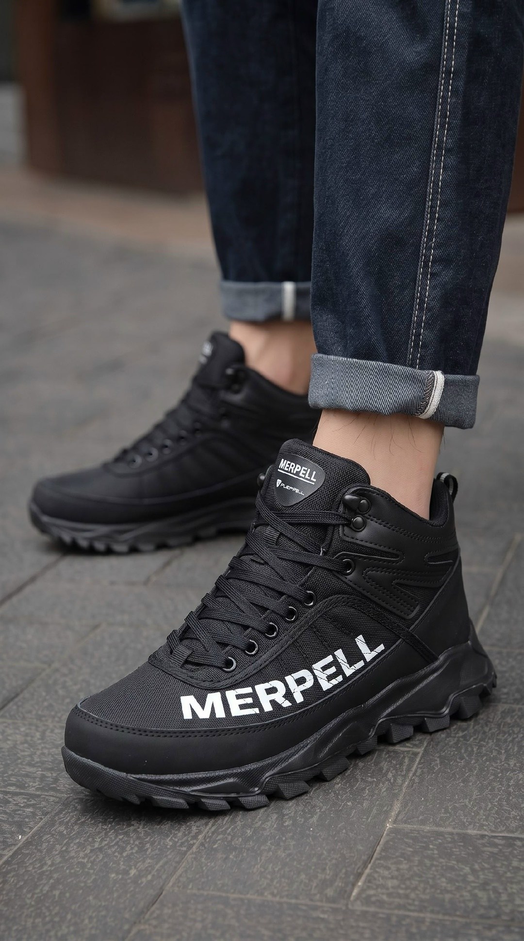 зимние ботинки merrell,мужские зимние кроссовки merrell,зимние кроссовки merrell,ботинки мужские merrell ice cap mid lace 5 черные,треккинговые кроссовки thermo akita mid wp j036441 merrell черный
