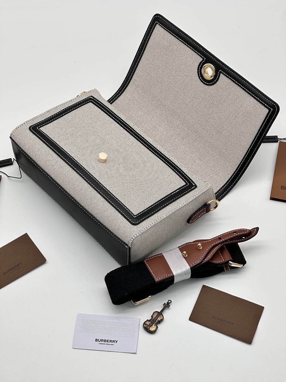 сумка burberry,сумка через плечо burberry,burberry сумка на плечо,burberry bag,burberry сумка женская