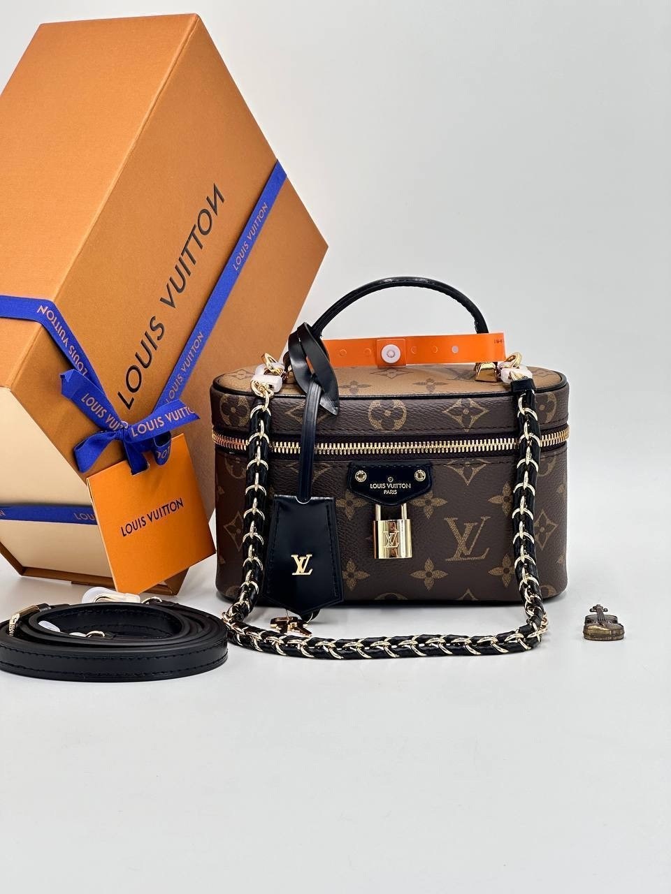 сумка женская louis vuitton,louis vuitton сумка,сумки женские louis vuitton сумка louis vuitton,louis vuitton косметичка,louis vuitton сумка на плечо