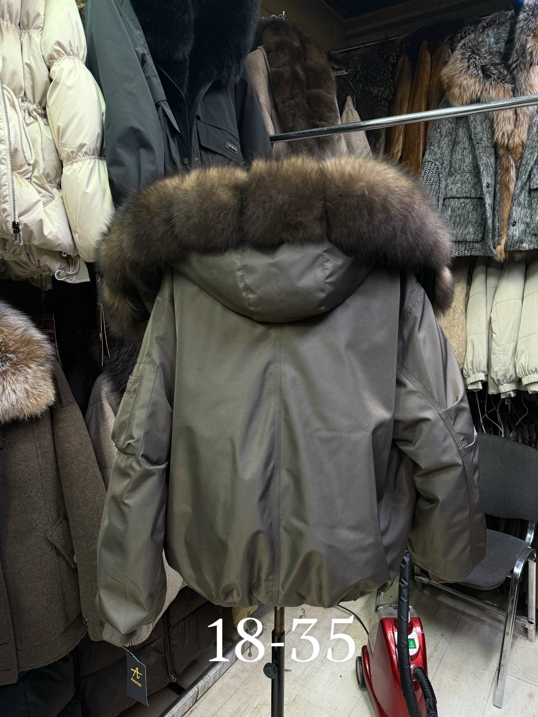 парка люкс с мехом песца,парка с натуральным мехом,парка мехом,парка с мехом песца,зимняя парка с натуральным мехом